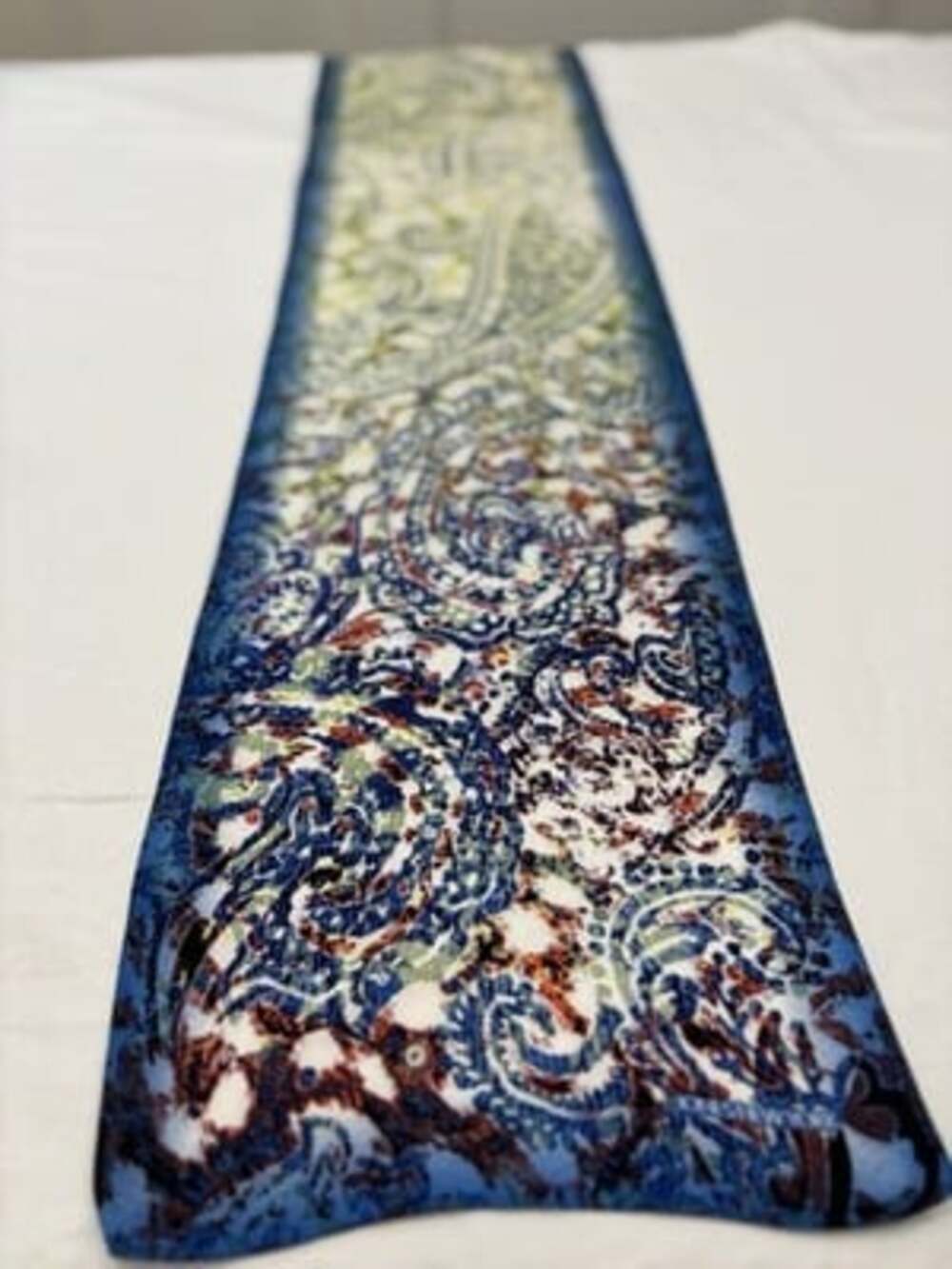 Jones Of New York Vintage Oblong Paisley printed scarf - Picture 4 of 7